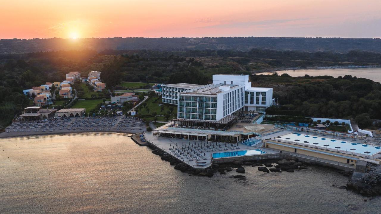 Eden Roc Resort Kallithéa 外观 照片